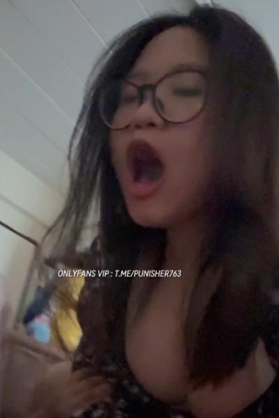 Bow_than น้องโบว์ OnlyFans นั่งเทียนเสียวจัด