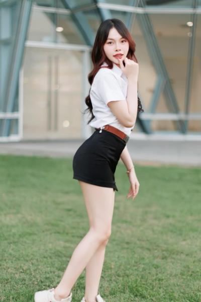 mojiniim น้องโมจินิ่ม OnlyFans อมมิดลำขอบอ่าง